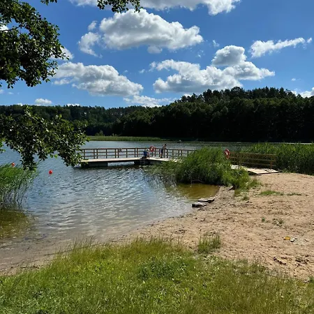 Vakantiehuis Letniskowy Nad Jeziorem Gilwa *