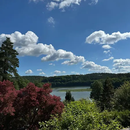 Letniskowy Nad Jeziorem Gilwa Holiday home *