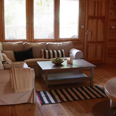 Vakantiehuis Letniskowy Nad Jeziorem Gilwa *