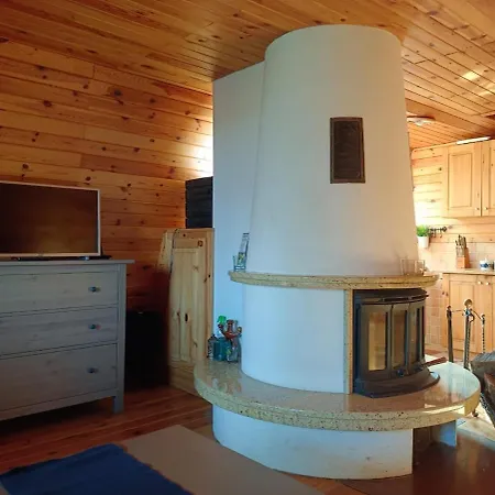 Letniskowy Nad Jeziorem Gilwa *