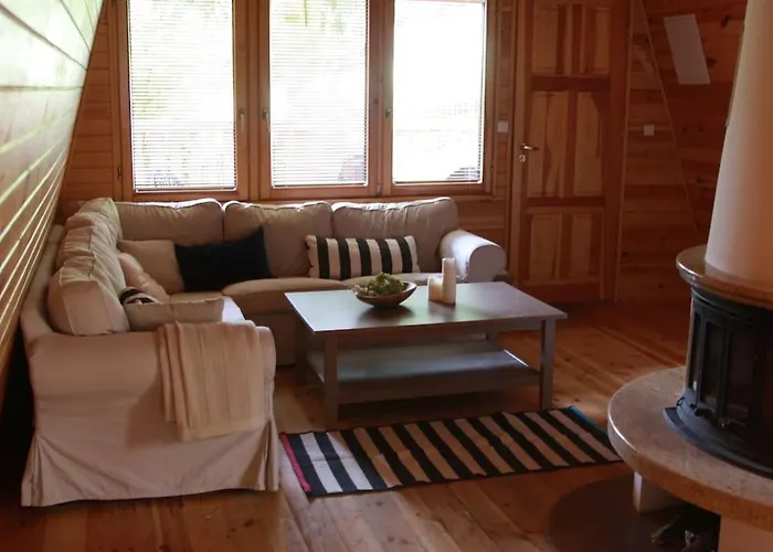 Holiday home Letniskowy Nad Jeziorem Gilwa *